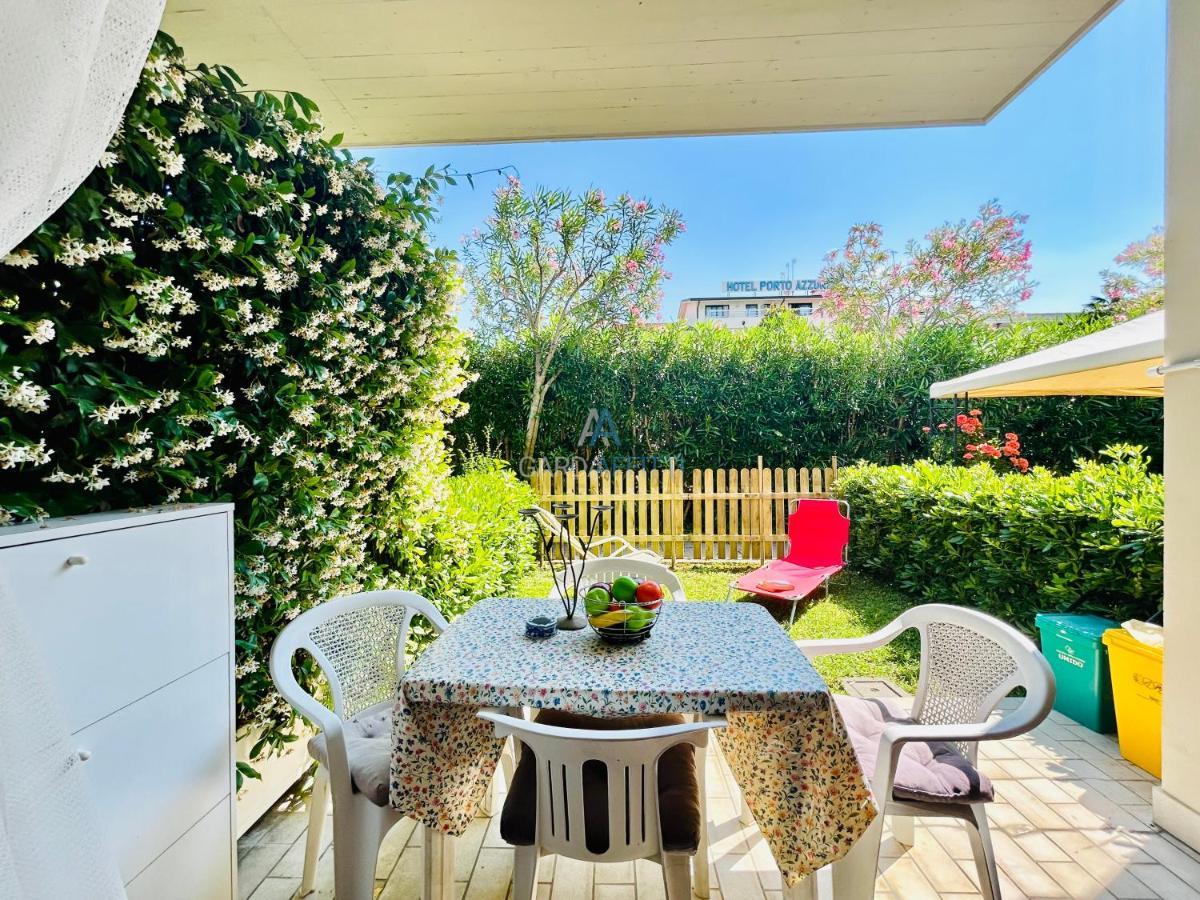Perseo Apartment - 200M Dal Lago Di Garda Sirmione Bagian luar foto