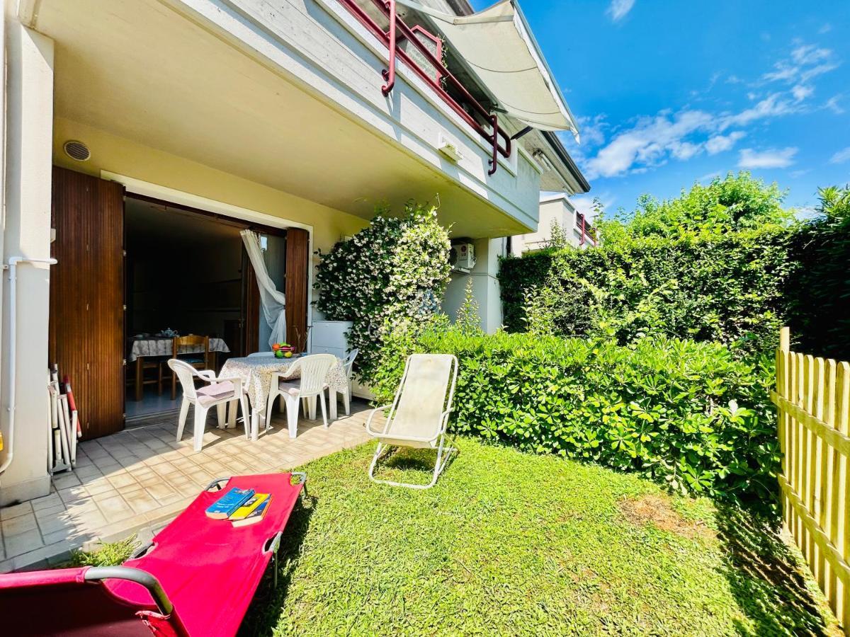 Perseo Apartment - 200M Dal Lago Di Garda Sirmione Bagian luar foto